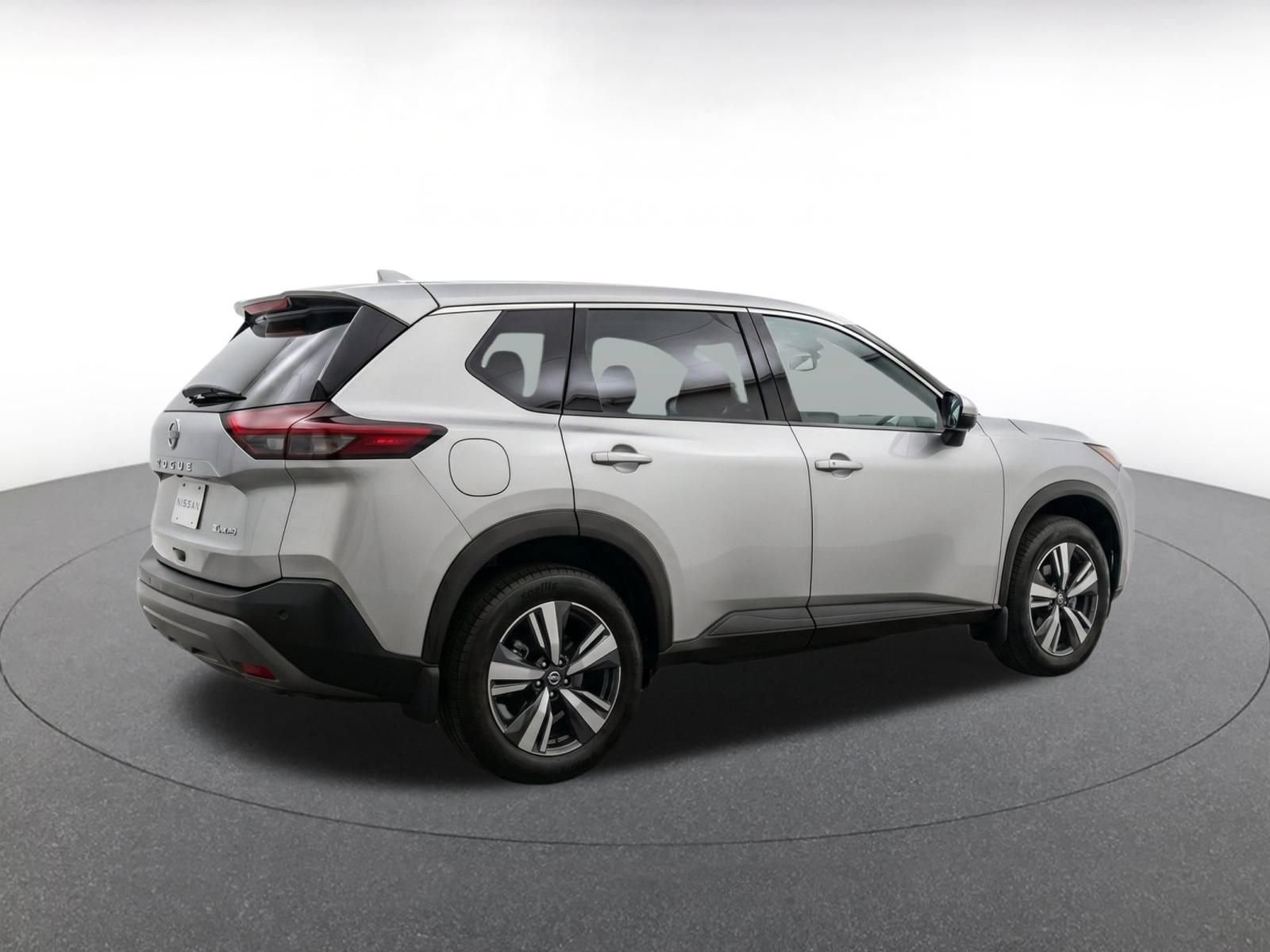 Thumbnail: 2026 Nissan Rogue - 11