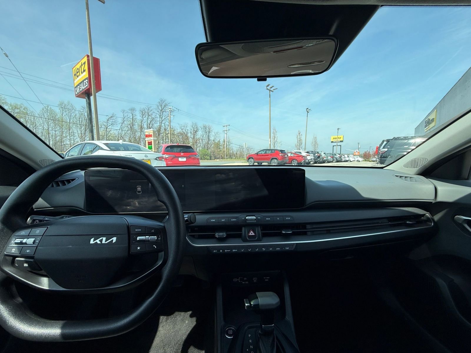 Thumbnail: 2025 Kia K4 - 17