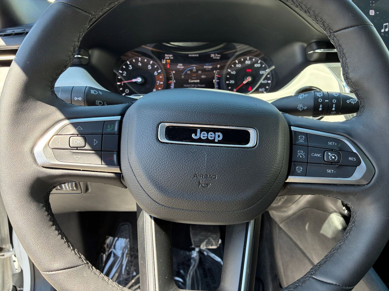 Thumbnail: 2025 Jeep Compass - 29