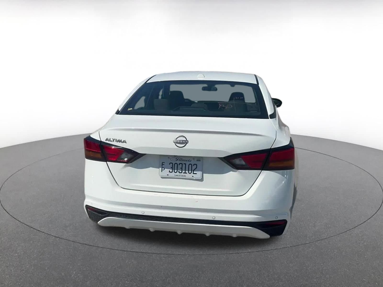 Thumbnail: 2025 Nissan Altima - 12