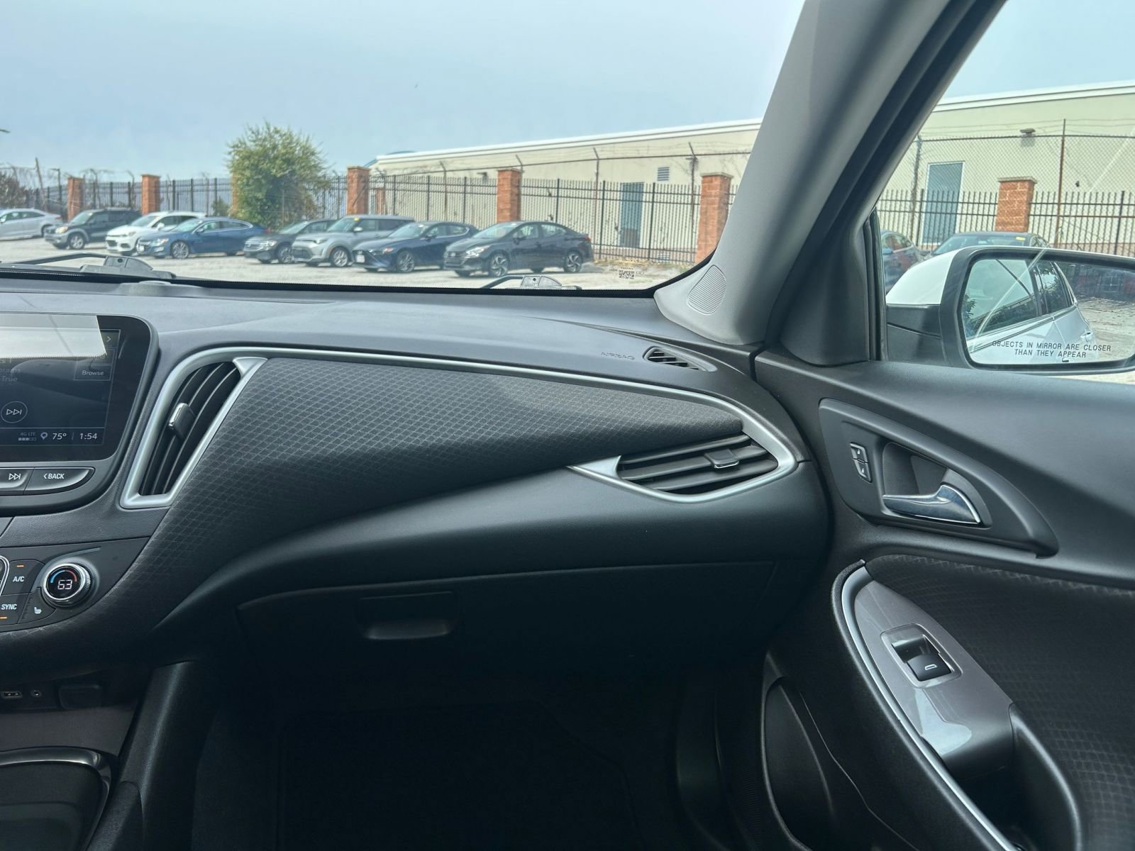 Thumbnail: 2024 Chevrolet Malibu - 35