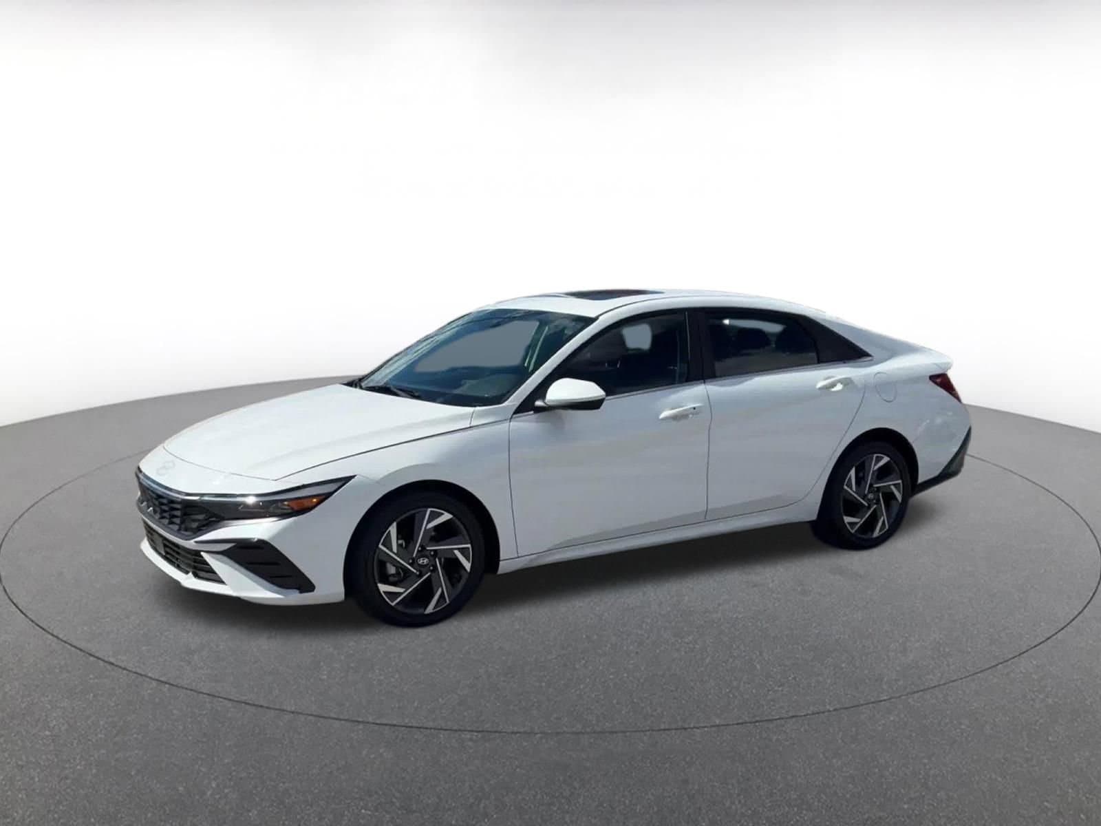 Thumbnail: 2025 Hyundai Elantra - 8