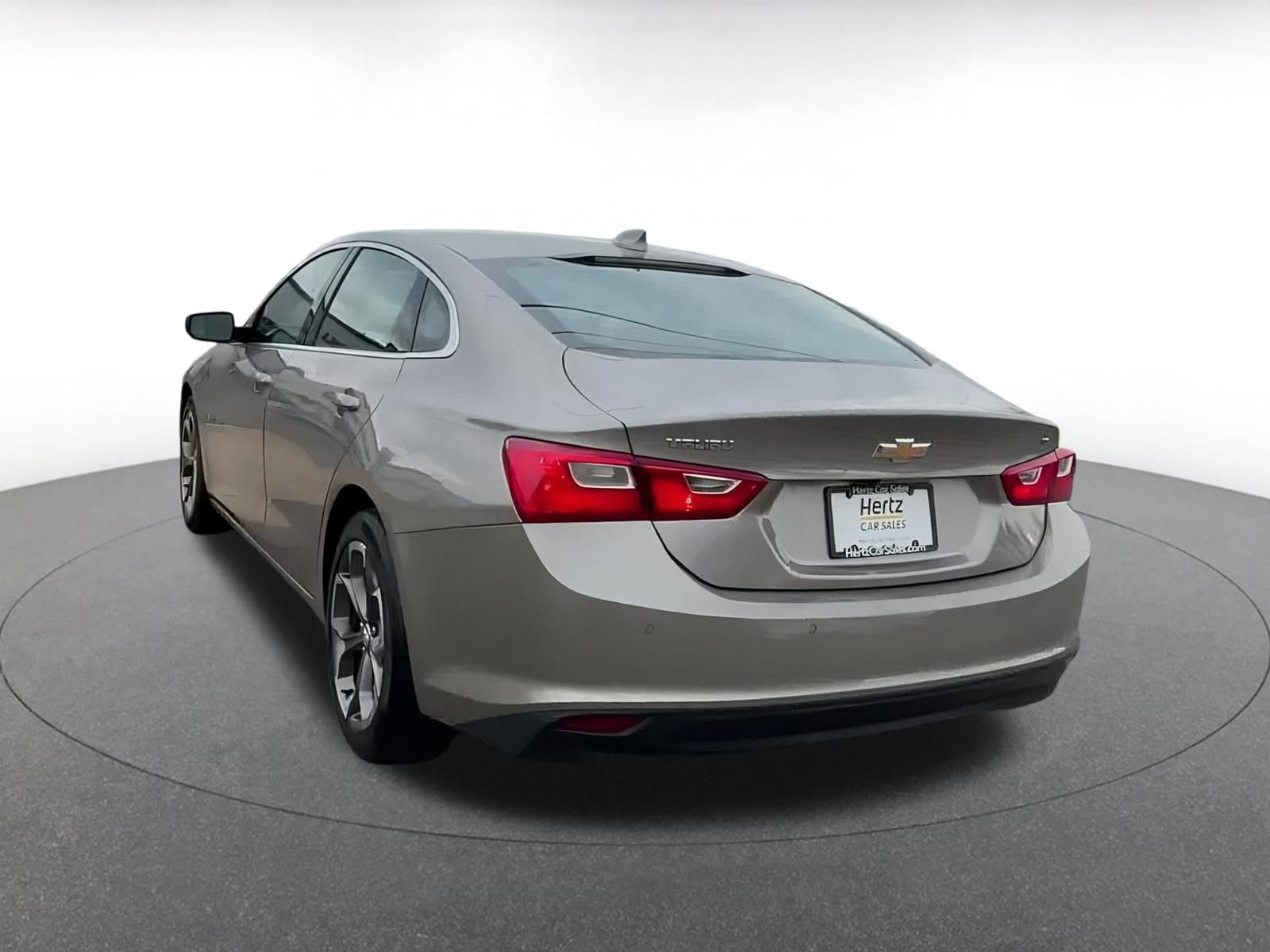 Thumbnail: 2023 Chevrolet Malibu - 11