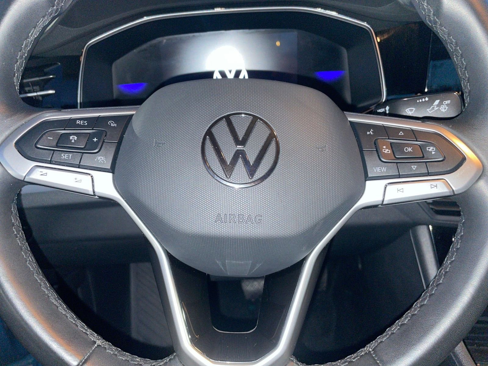 Thumbnail: 2025 Volkswagen Jetta - 27