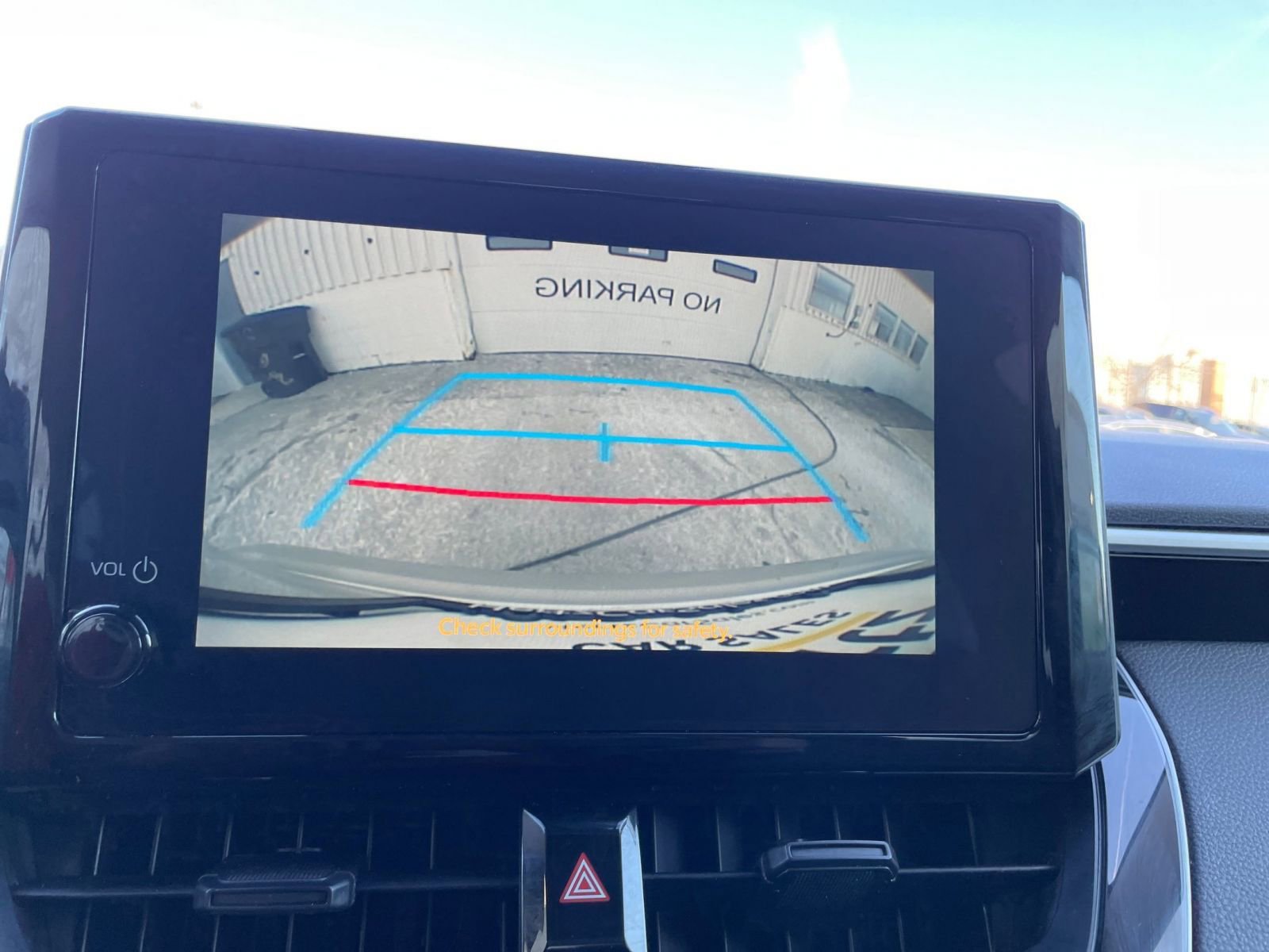 Thumbnail: 2025 Toyota Corolla - 22