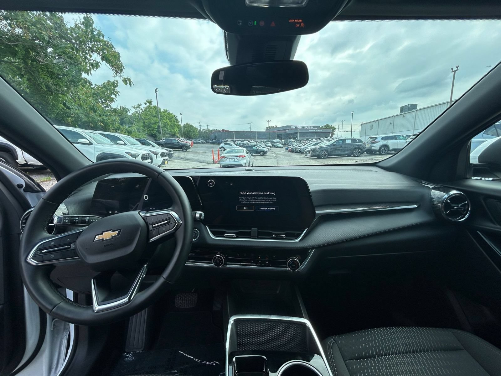 Thumbnail: 2025 Chevrolet Equinox - 23