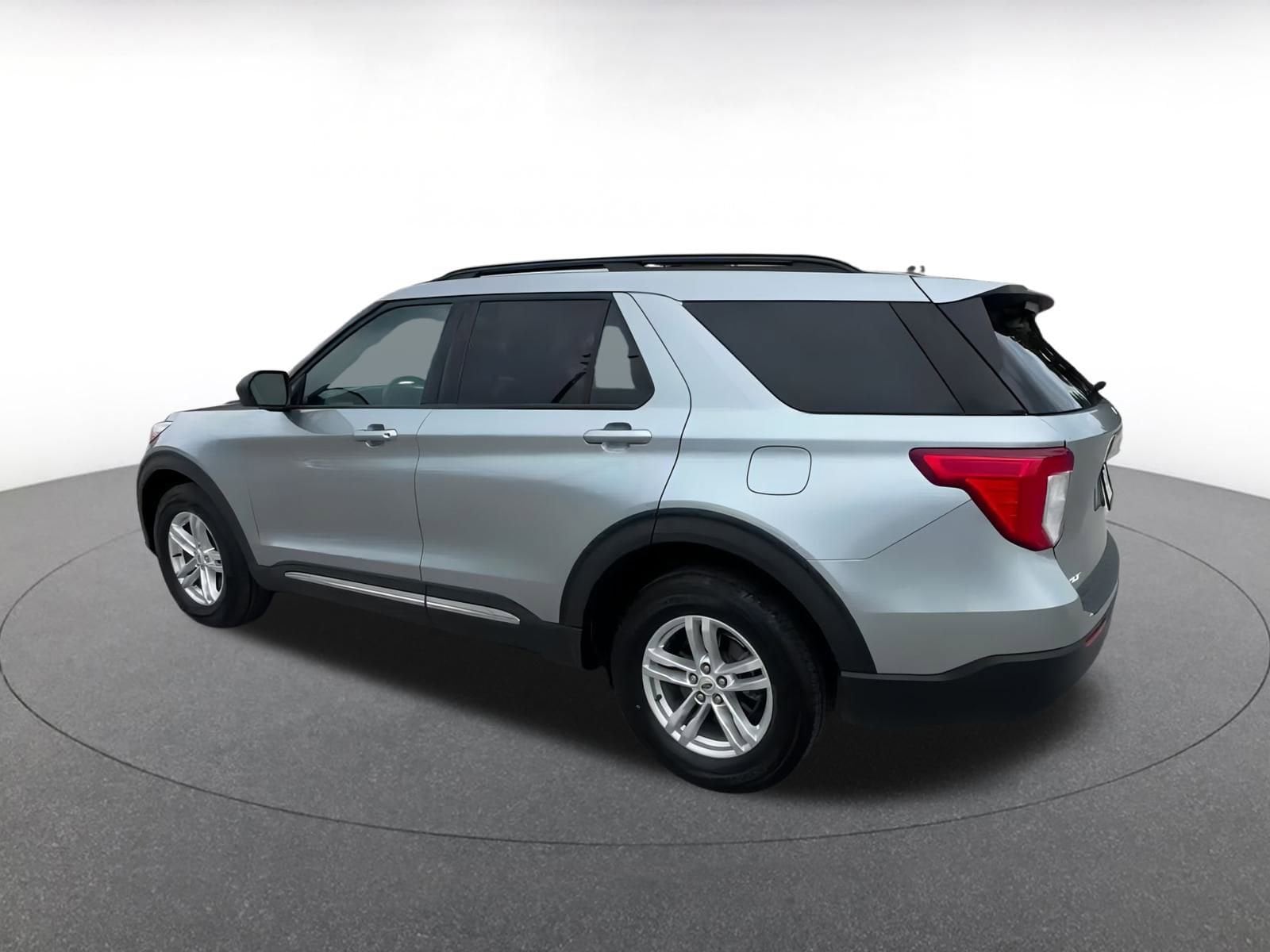 Thumbnail: 2024 Ford Explorer - 10
