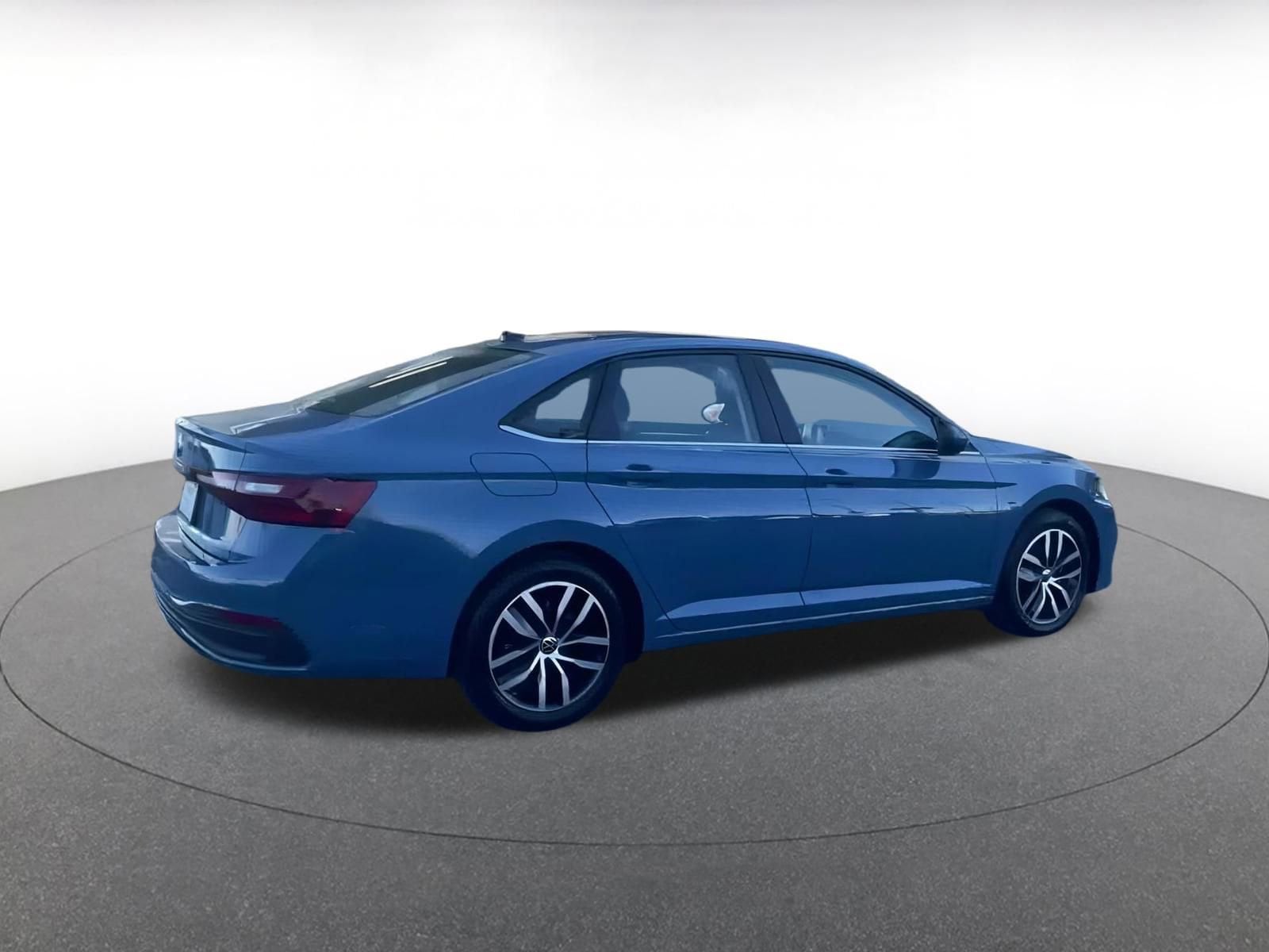 Thumbnail: 2025 Volkswagen Jetta - 7