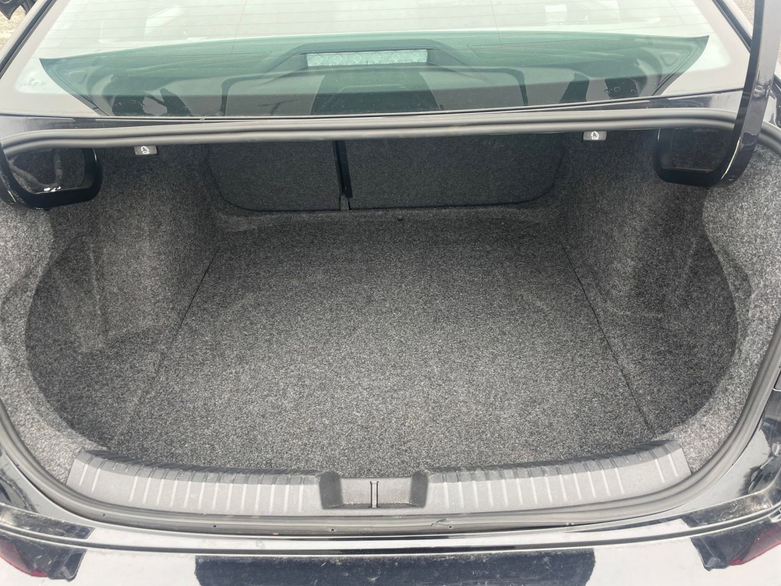 Thumbnail: 2025 Volkswagen Jetta - 25