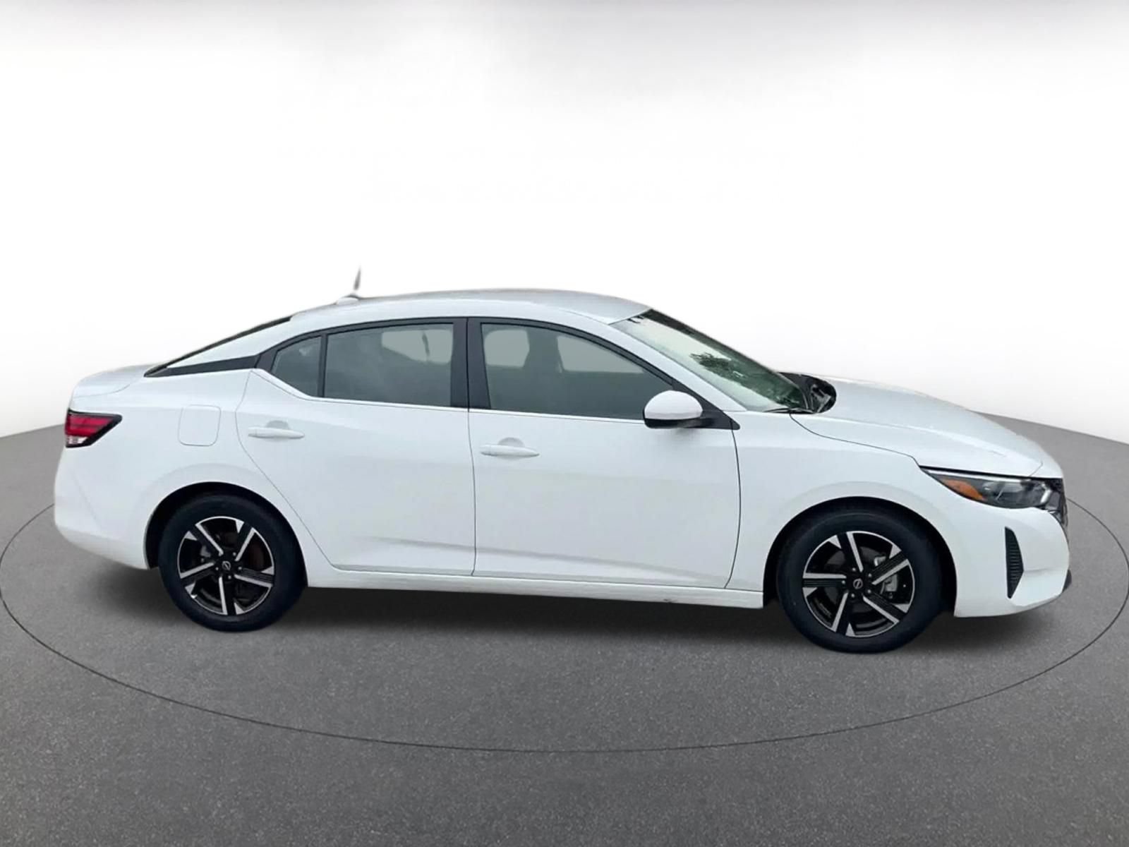 Thumbnail: 2025 Nissan Sentra - 13