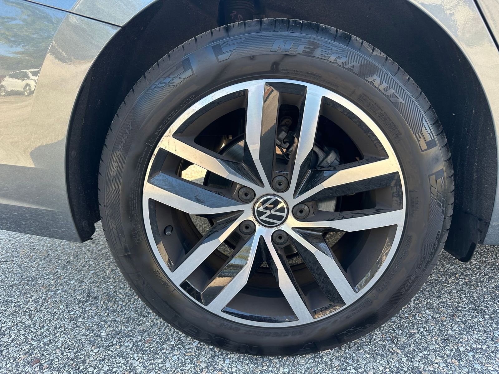 Thumbnail: 2025 Volkswagen Jetta - 30