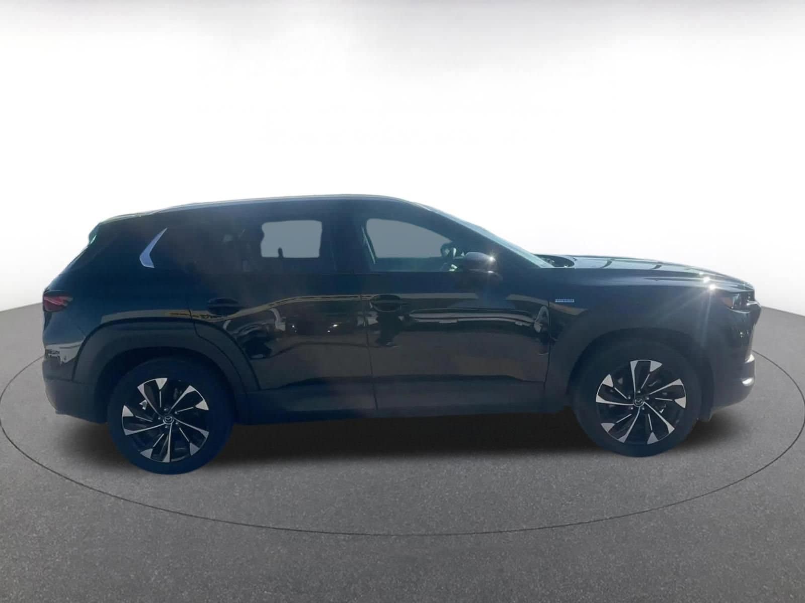 Thumbnail: 2025 Mazda CX-50 - 16