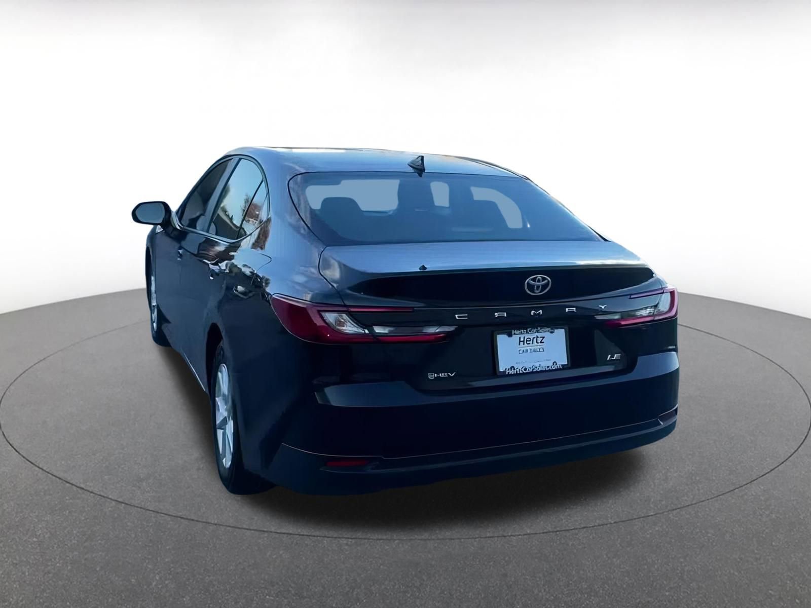 Thumbnail: 2025 Toyota Camry - 10