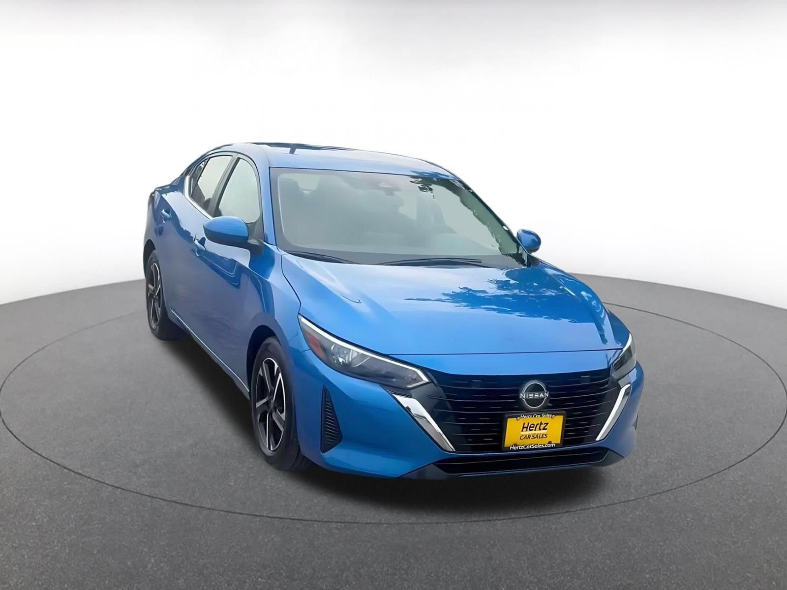 Thumbnail: 2025 Nissan Sentra - 3