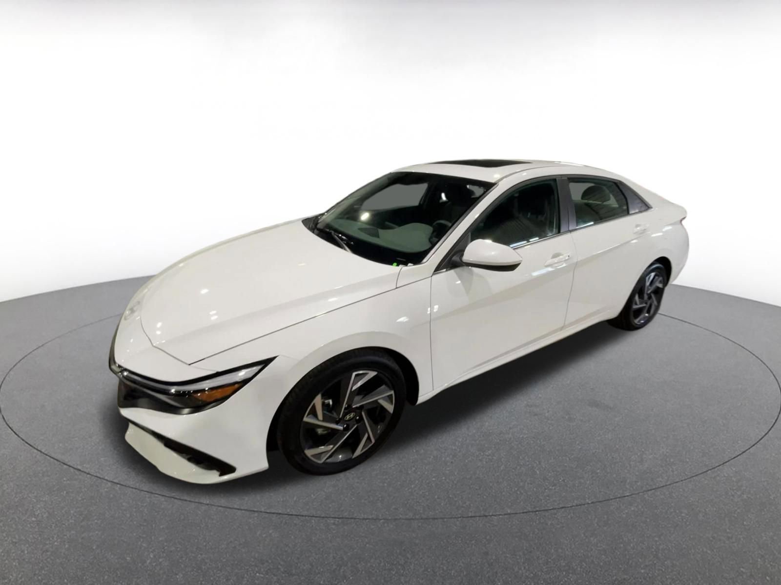 Thumbnail: 2025 Hyundai Elantra - 8