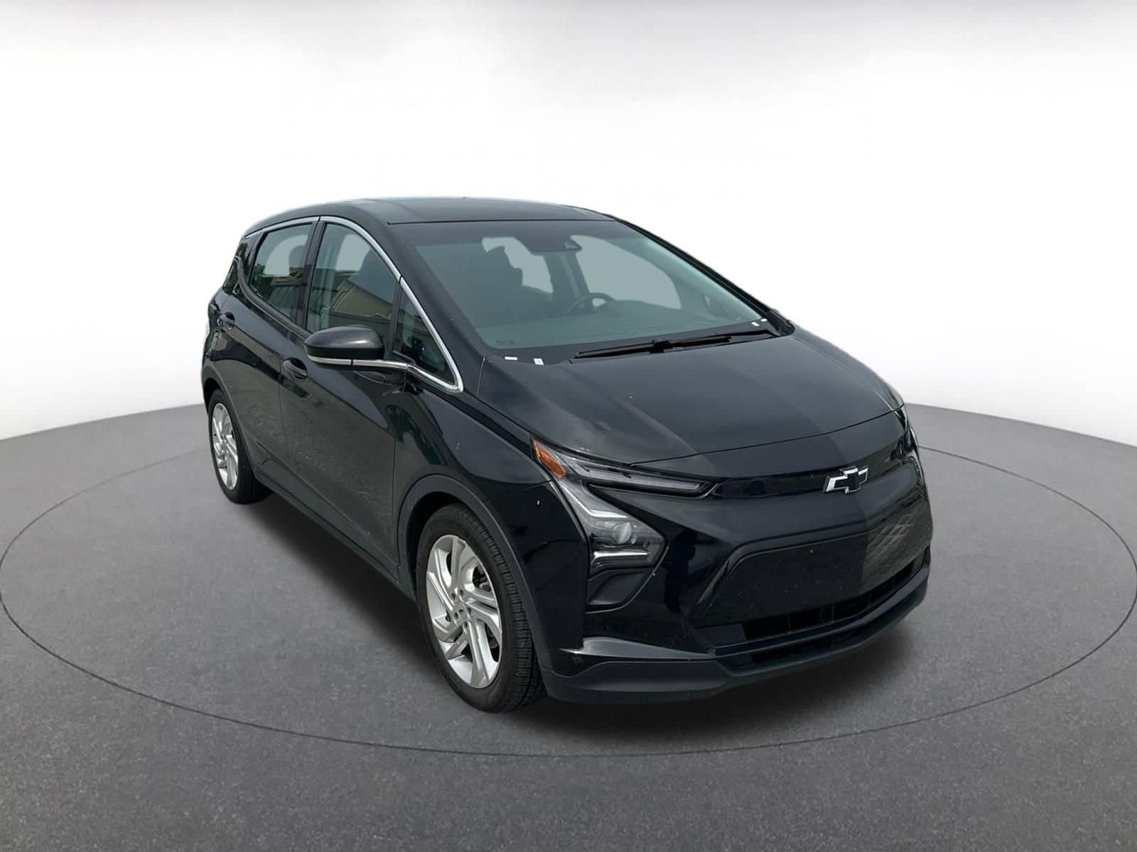 Thumbnail: 2023 Chevrolet Bolt EV - 1