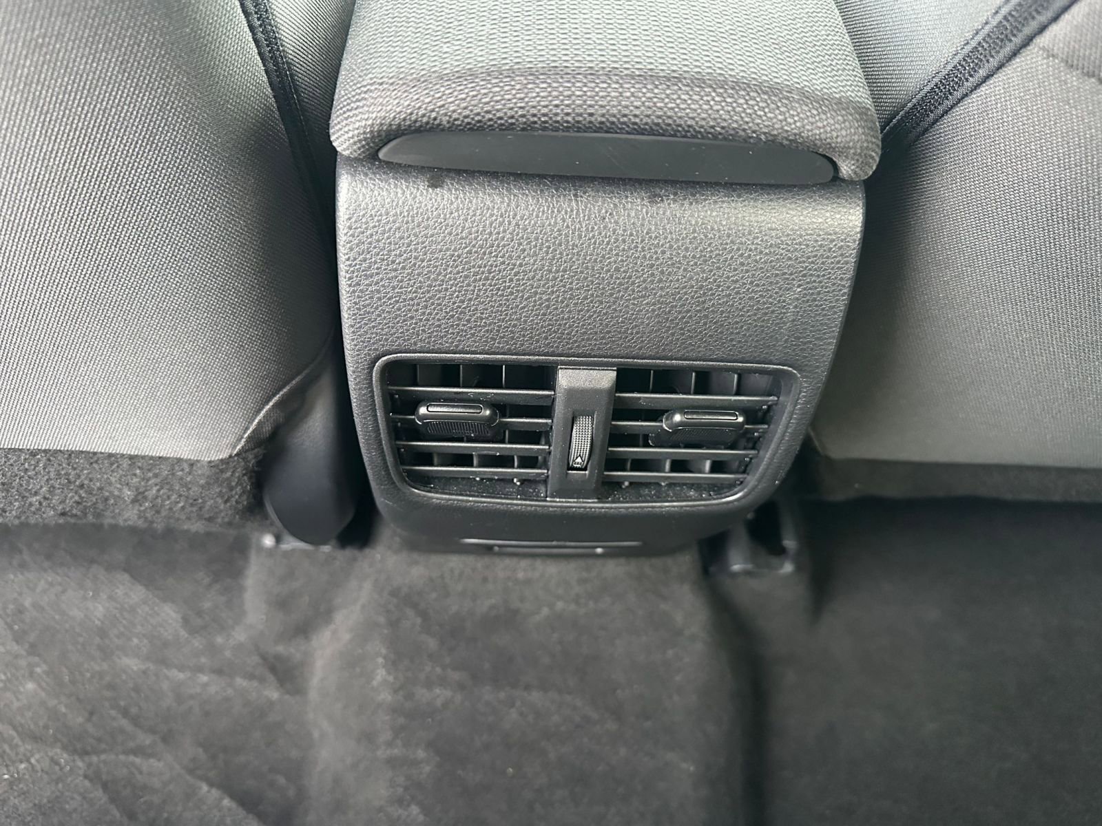 Thumbnail: 2025 Toyota Corolla Cross - 23