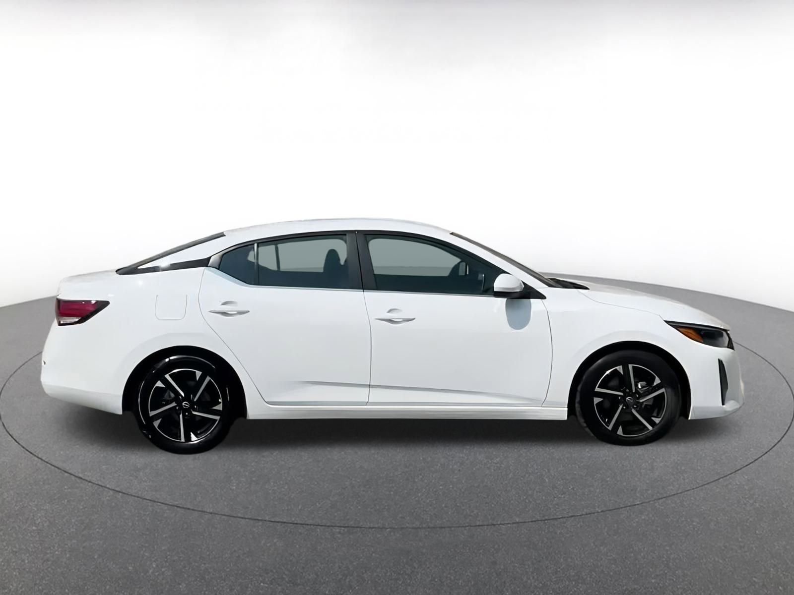 Thumbnail: 2024 Nissan Sentra - 12