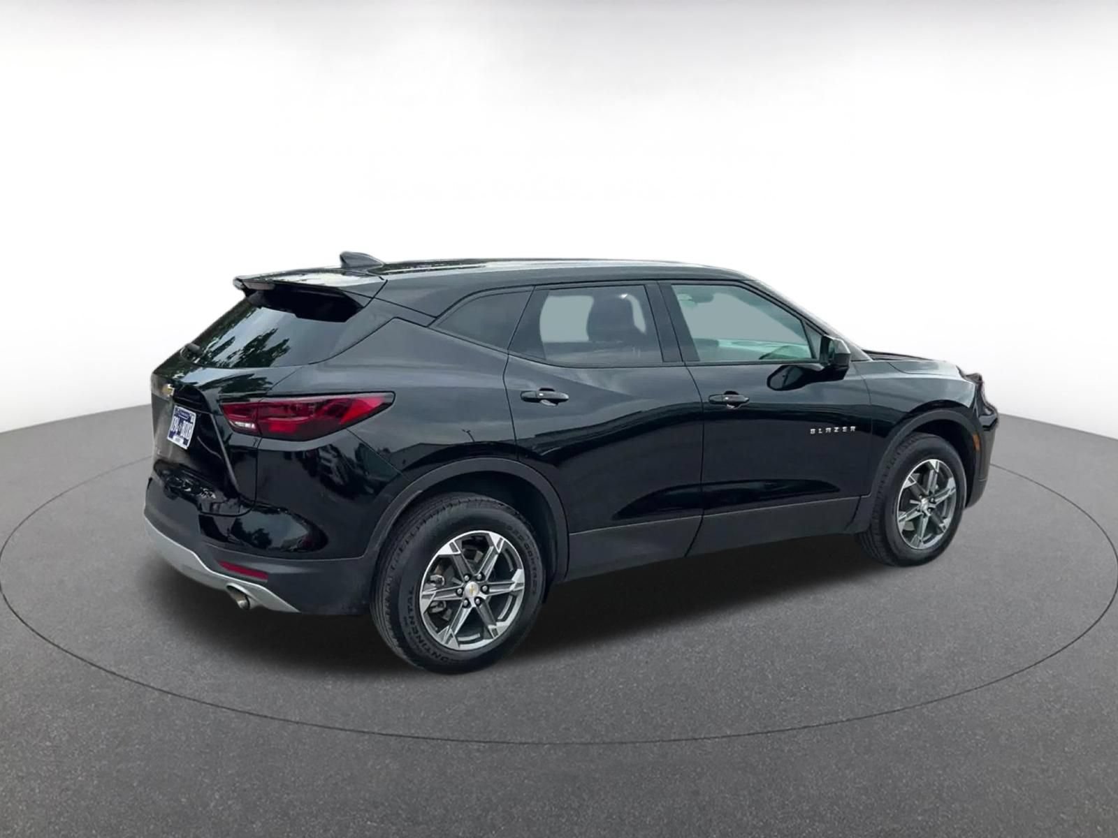 Thumbnail: 2026 Chevrolet Blazer - 13