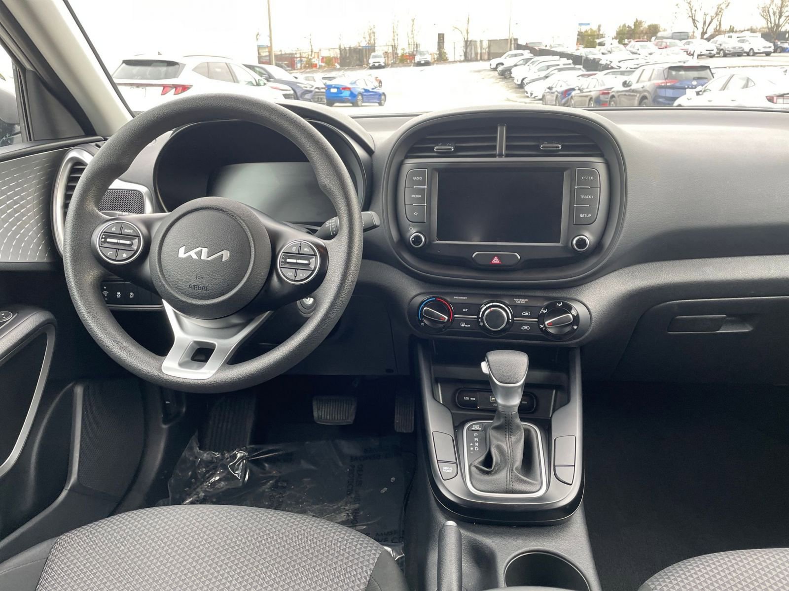 Thumbnail: 2025 Kia Soul - 32