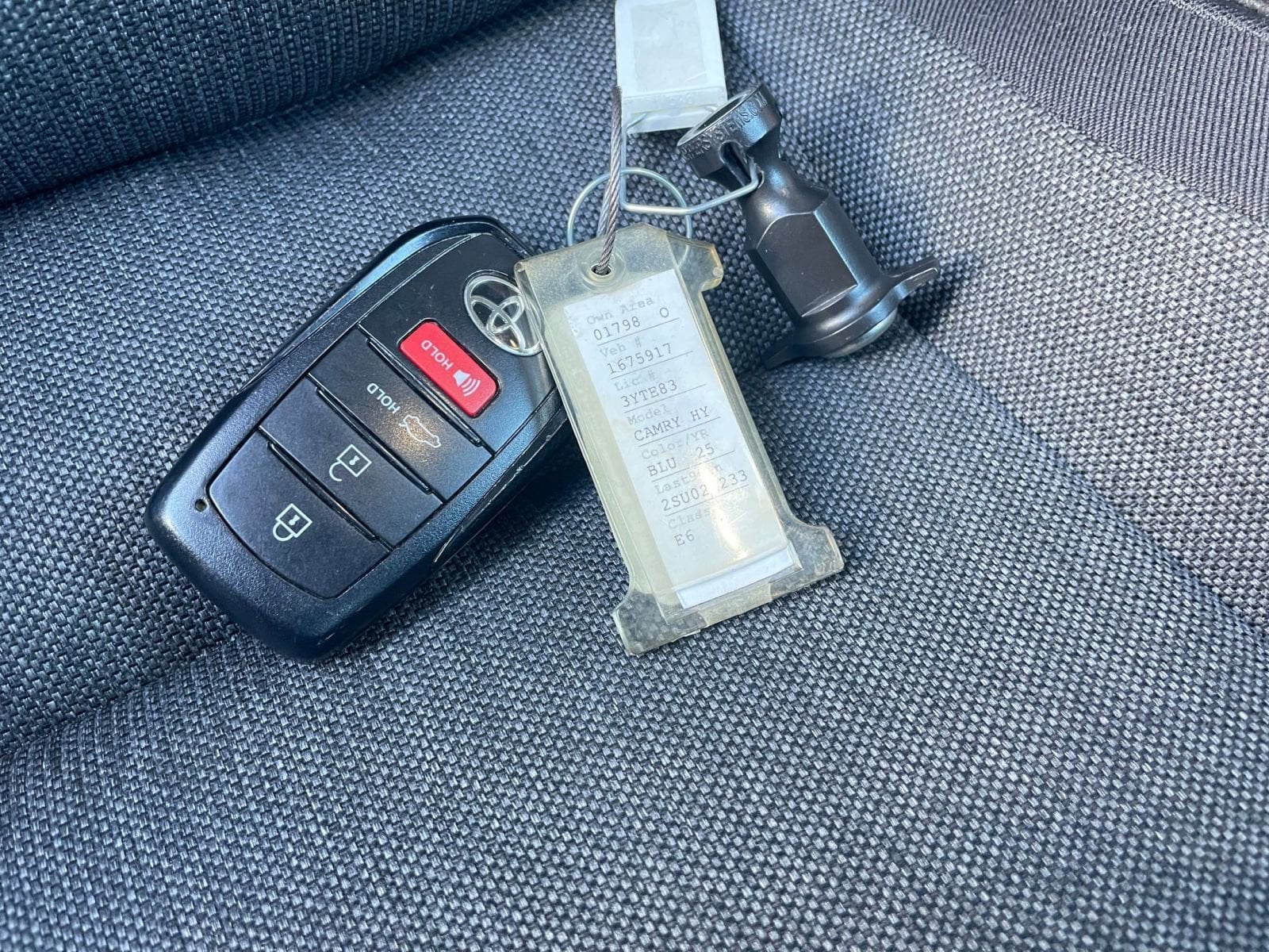 Thumbnail: 2025 Toyota Camry - 22