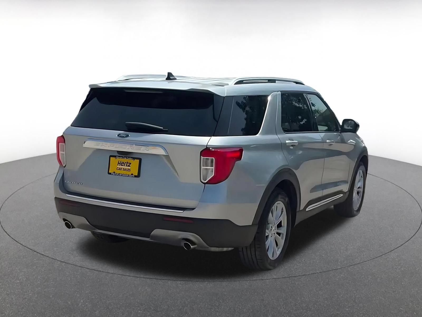 Thumbnail: 2024 Ford Explorer - 15