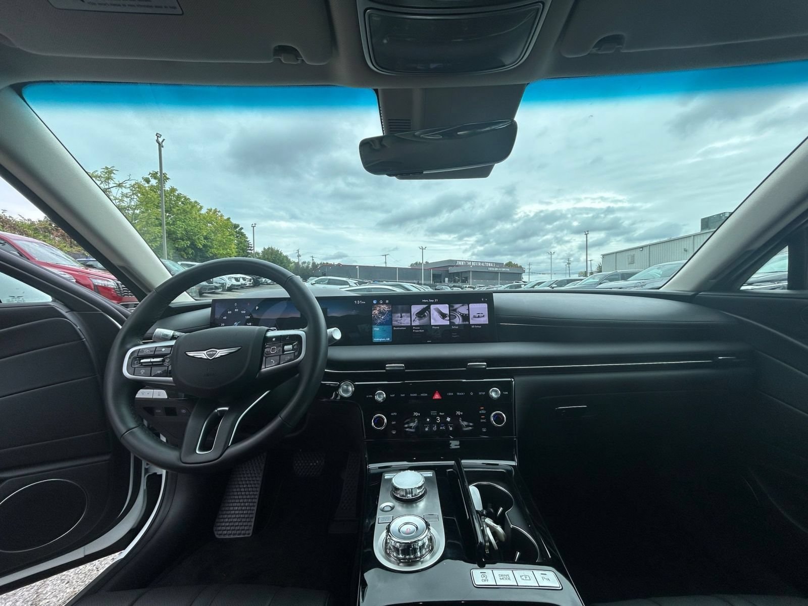 Thumbnail: 2026 Genesis G80 - 28