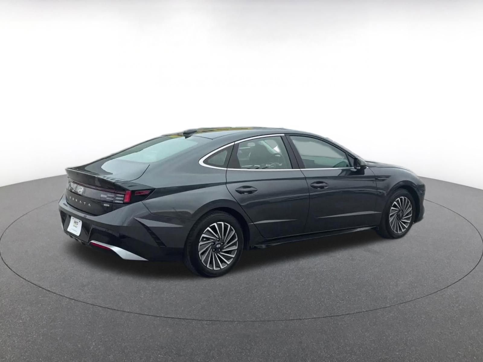 Thumbnail: 2025 Hyundai Sonata - 15