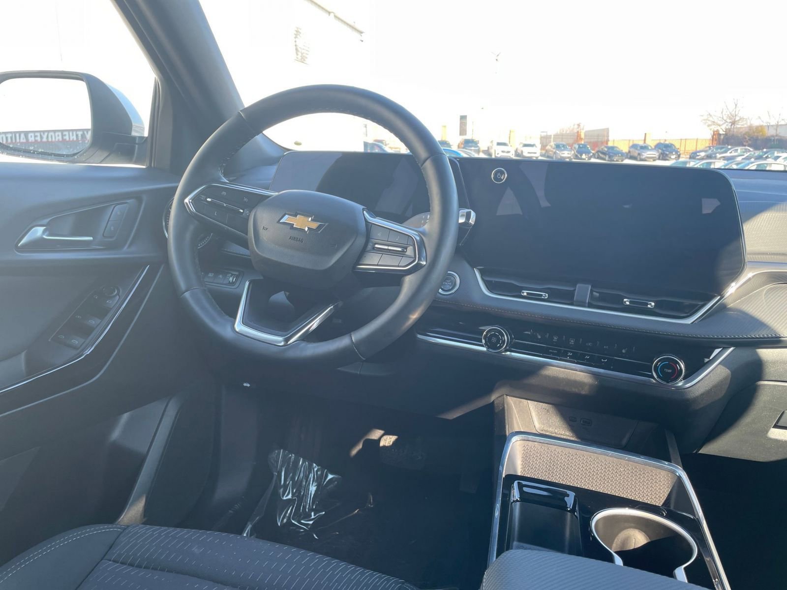 Thumbnail: 2025 Chevrolet Equinox - 33