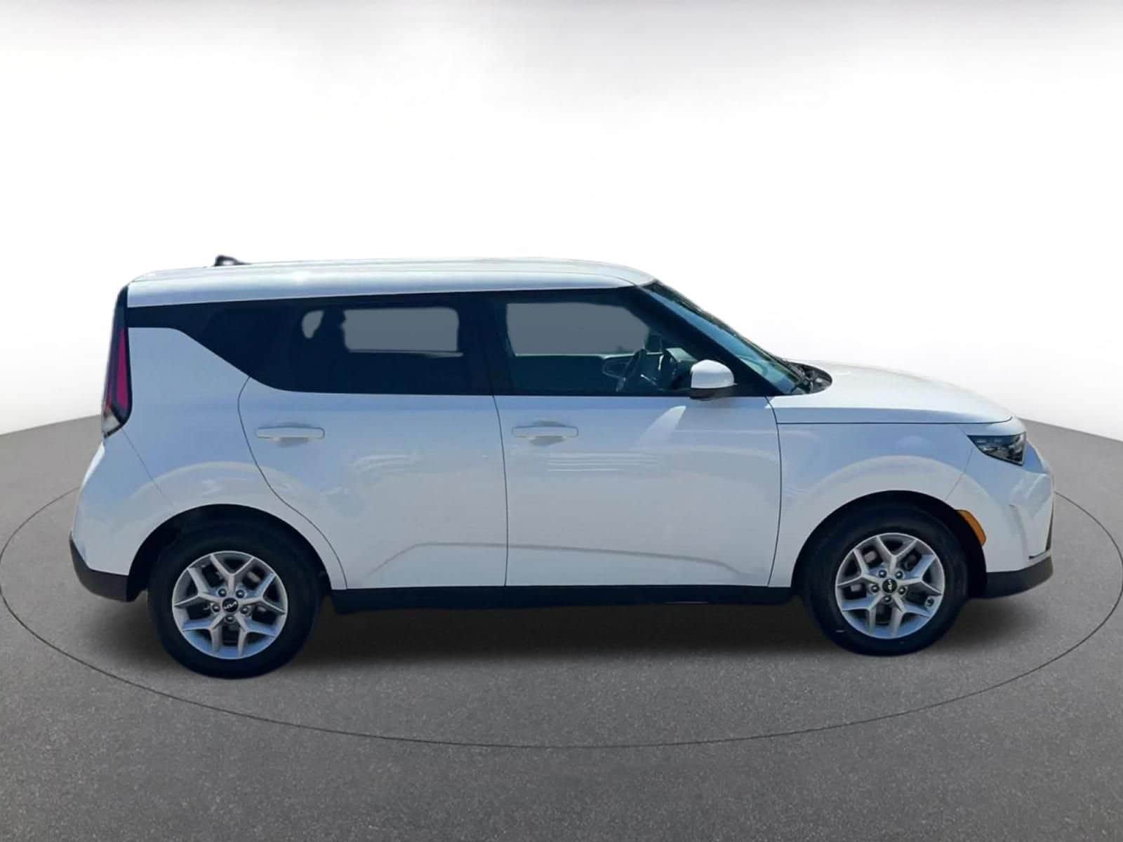 Thumbnail: 2025 Kia Soul - 16