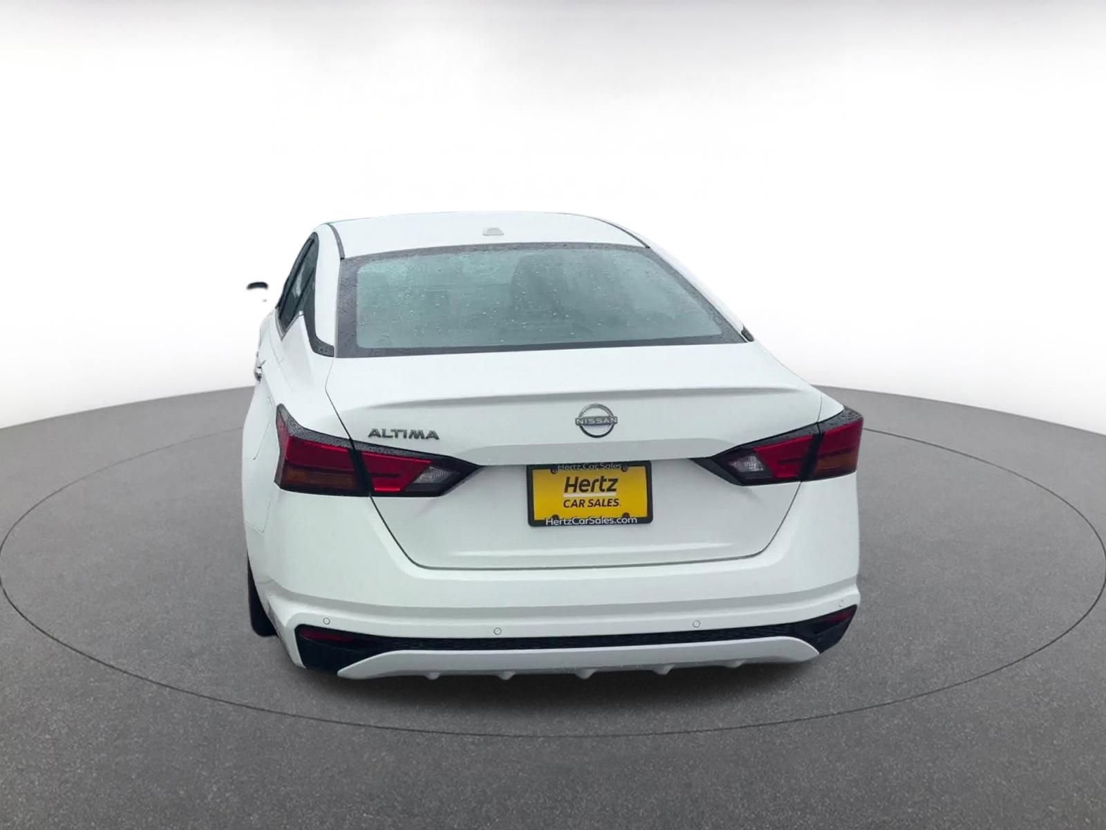 Thumbnail: 2025 Nissan Altima - 12