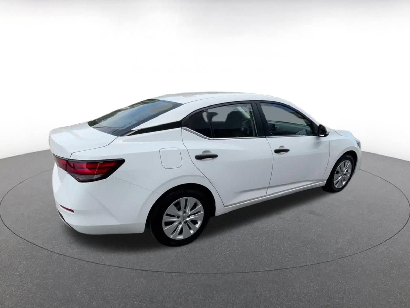 Thumbnail: 2025 Nissan Sentra - 14