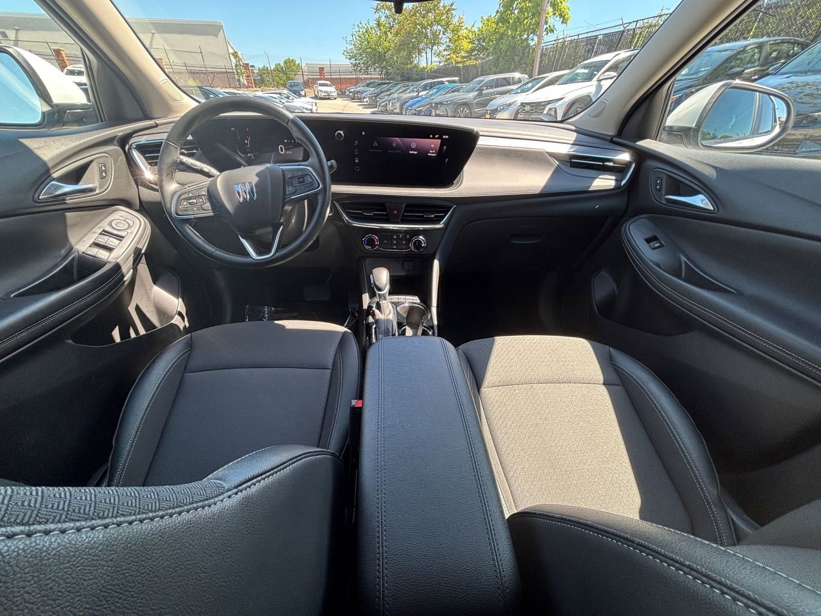 Thumbnail: 2025 Buick Encore GX - 28