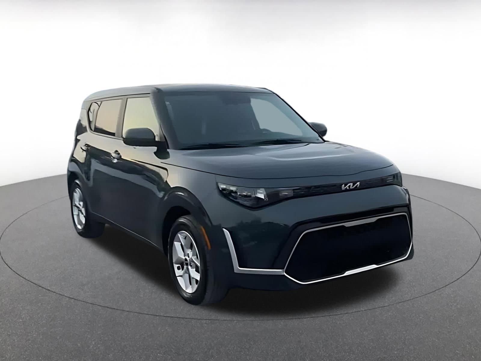 Thumbnail: 2025 Kia Soul - 3