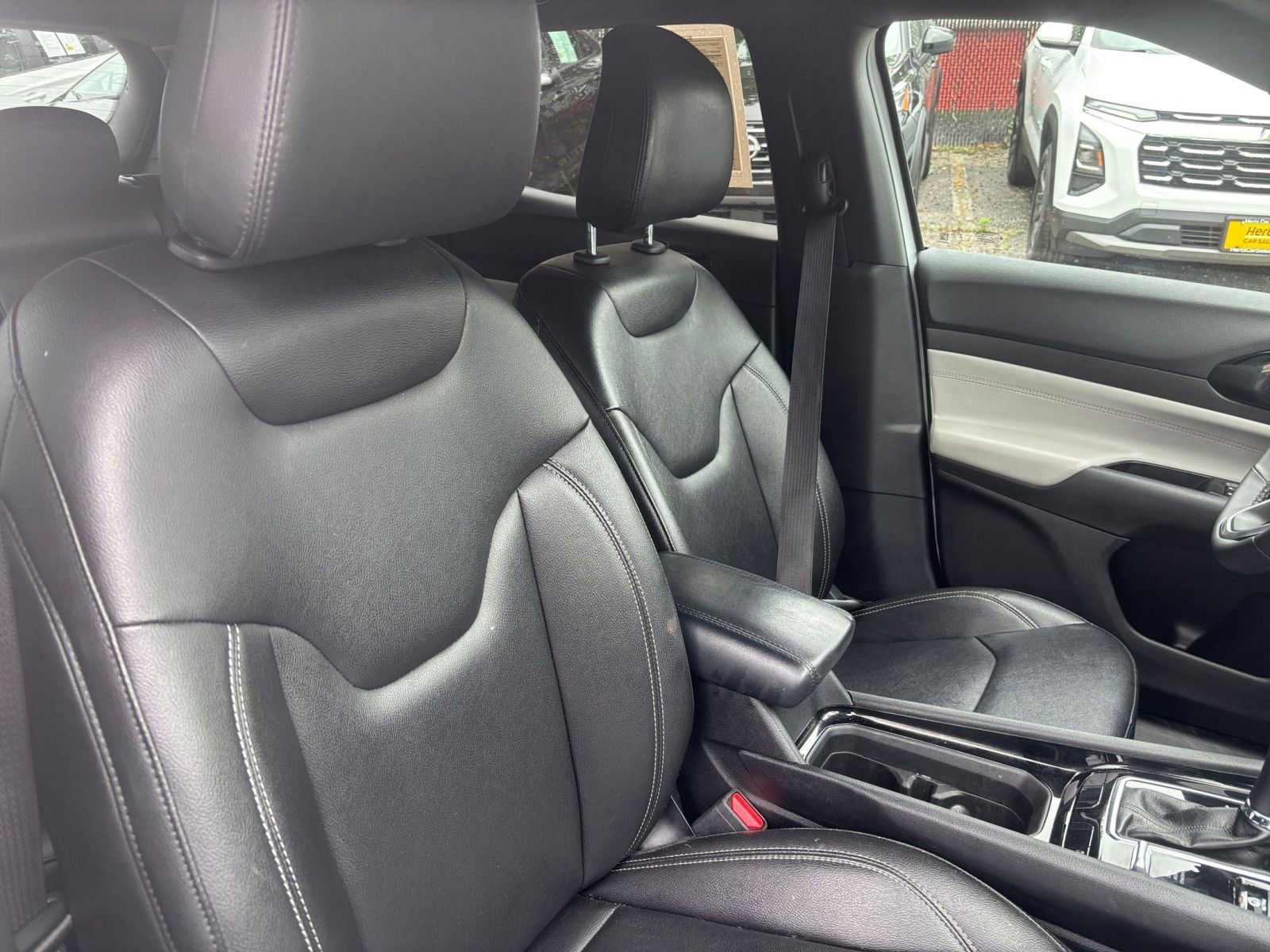 Thumbnail: 2025 Jeep Compass - 31