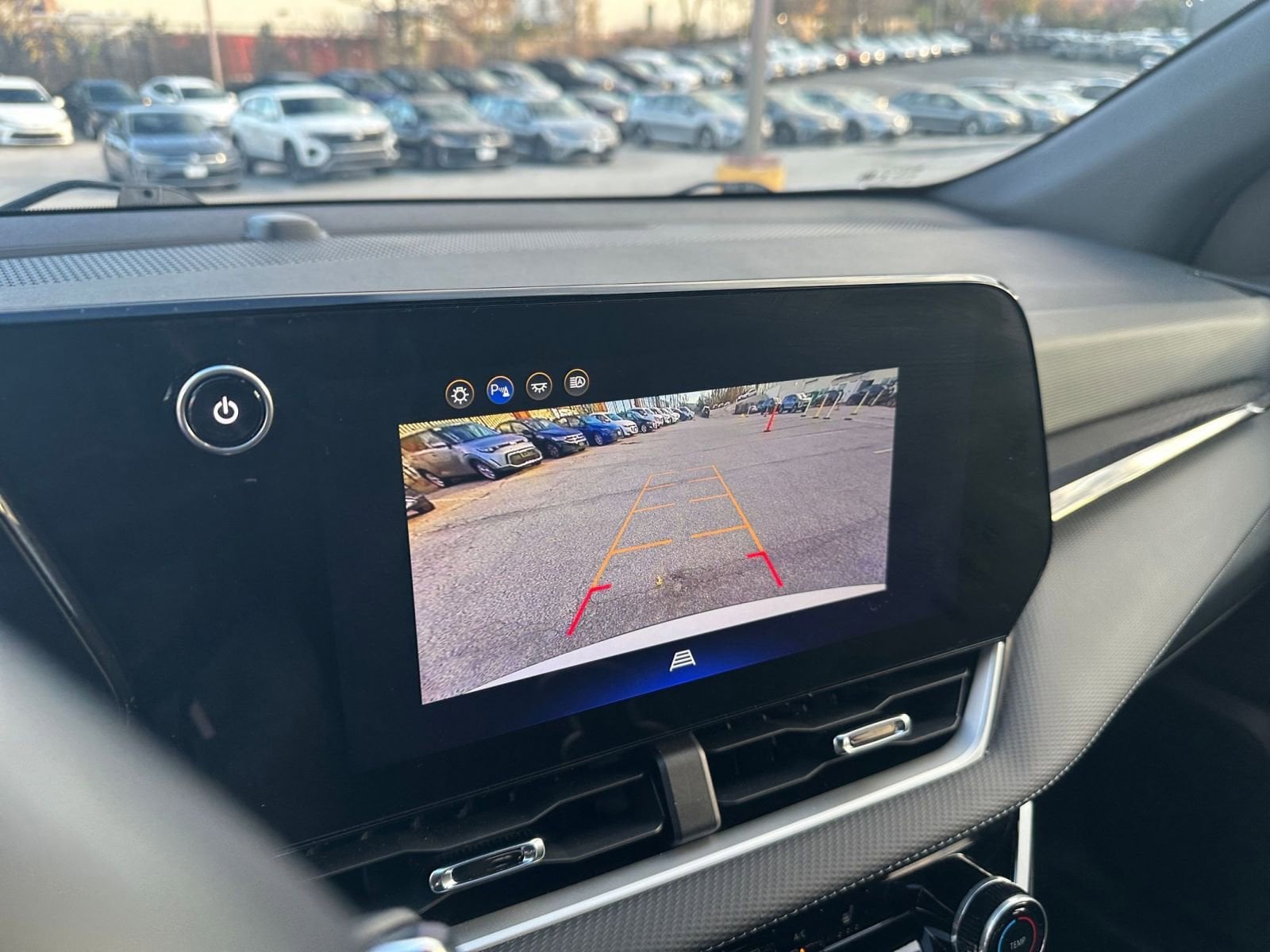 Thumbnail: 2025 Chevrolet Equinox - 17