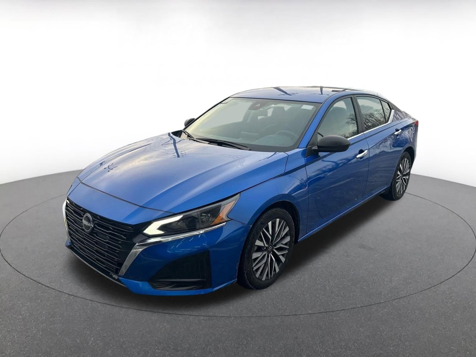 Thumbnail: 2025 Nissan Altima - 2