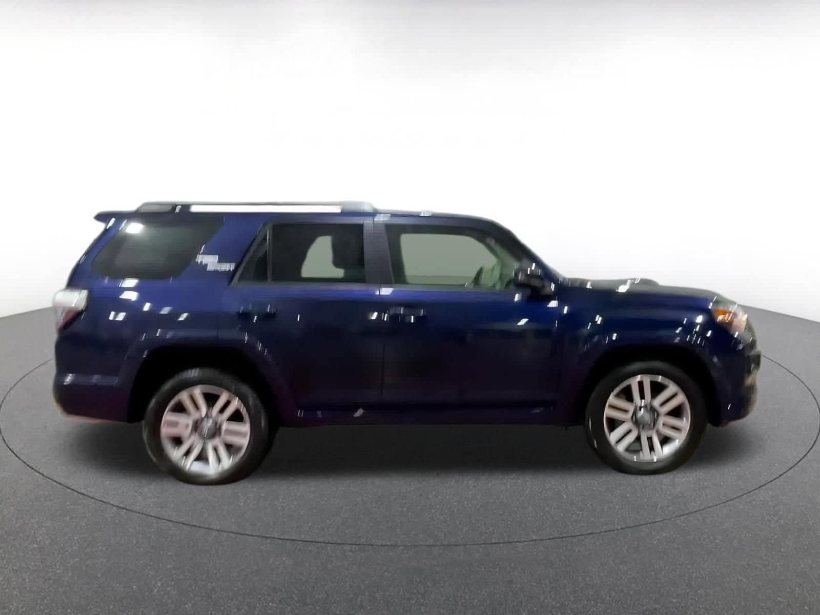 Thumbnail: 2024 Toyota 4Runner - 14