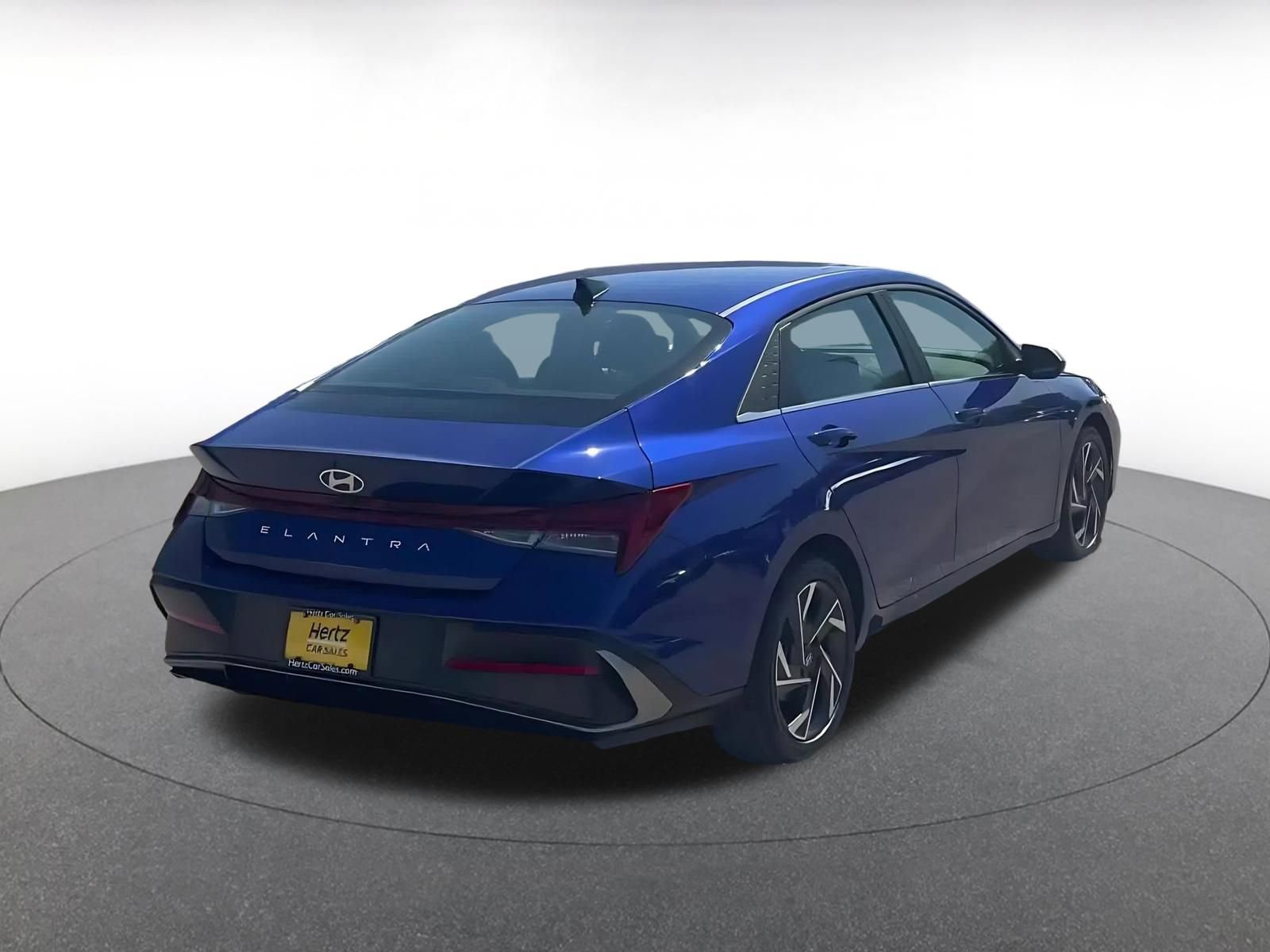 Thumbnail: 2025 Hyundai Elantra - 15