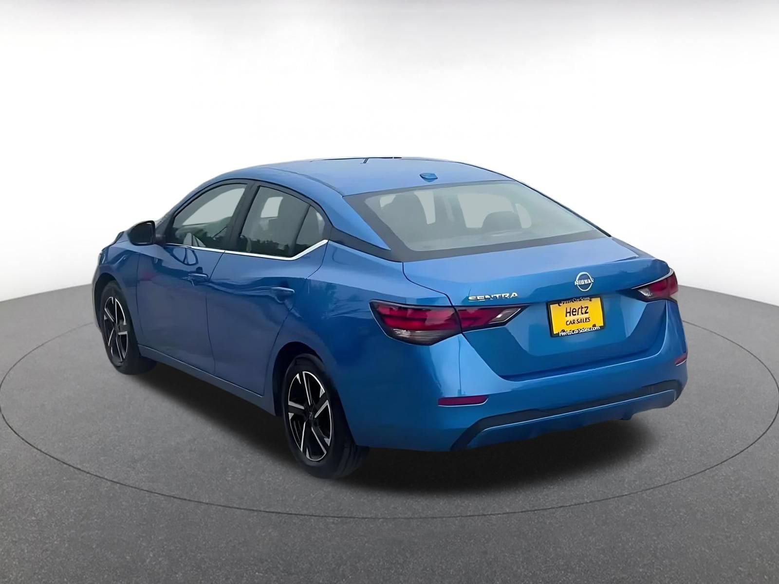 Thumbnail: 2025 Nissan Sentra - 11