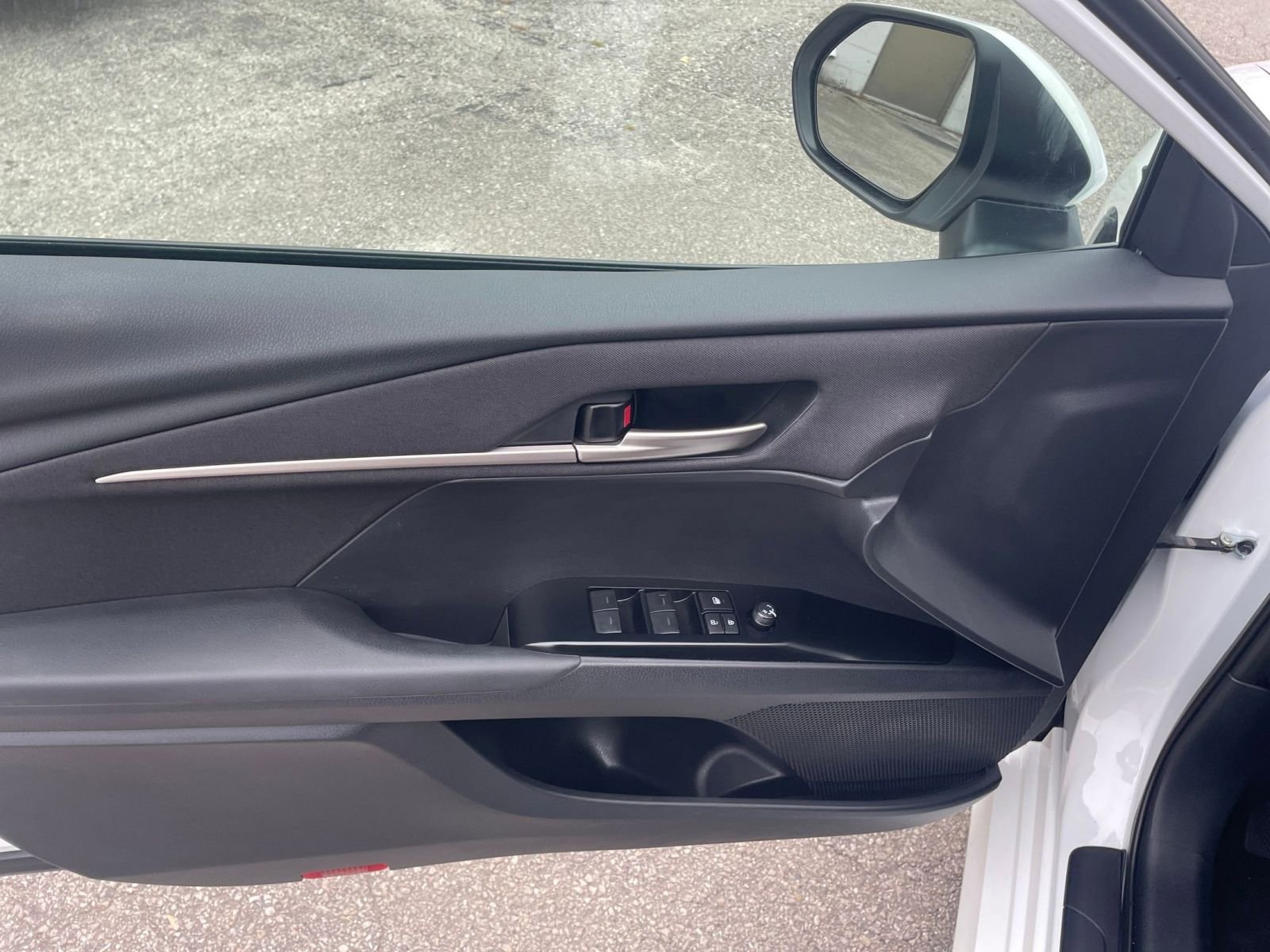 Thumbnail: 2025 Toyota Camry - 20