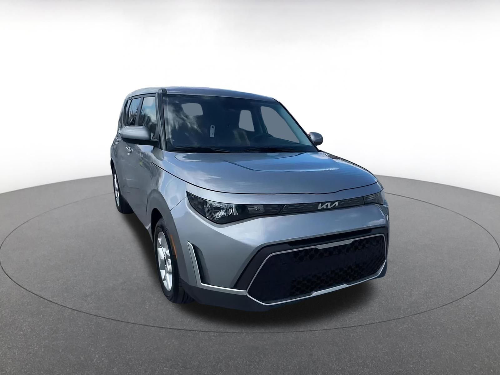 Thumbnail: 2023 Kia Soul - 3