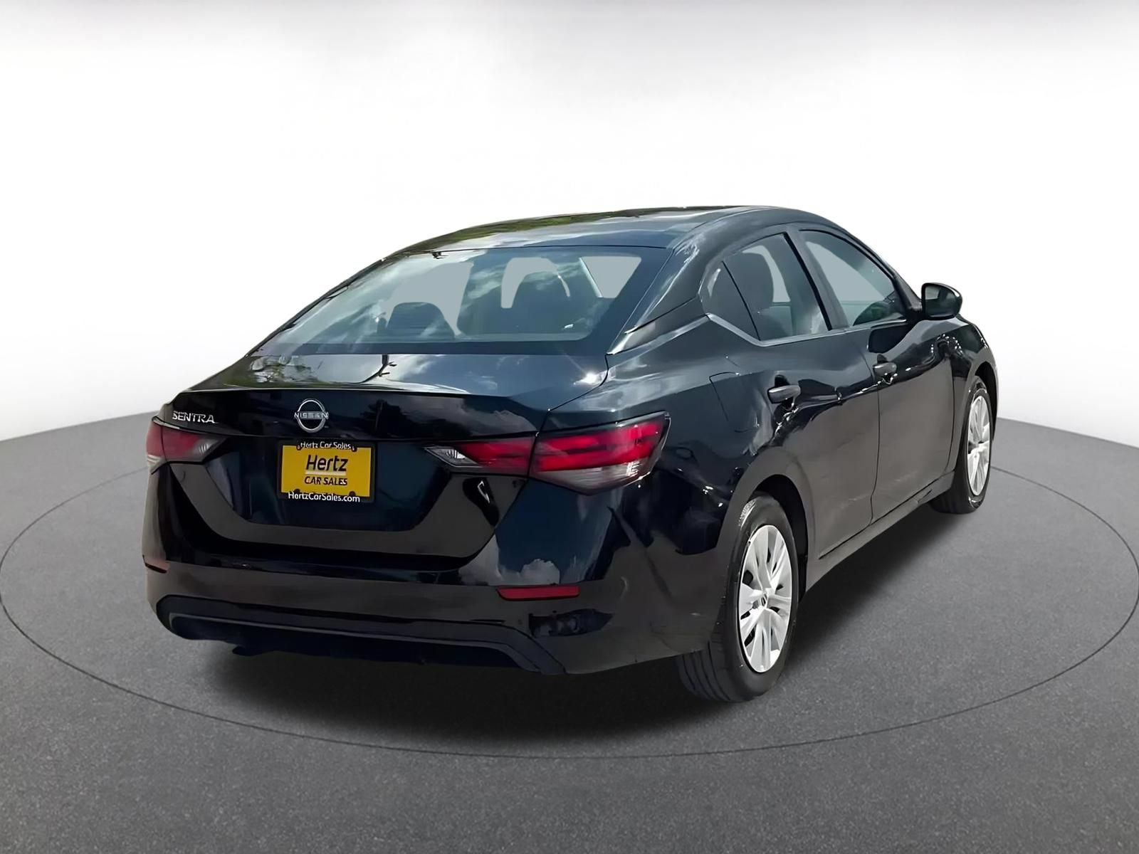Thumbnail: 2025 Nissan Sentra - 14