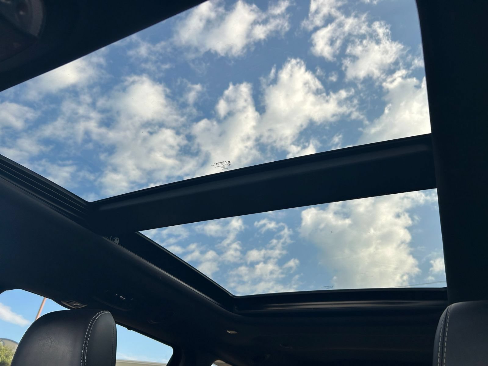 Thumbnail: 2025 Chrysler Pacifica - 21