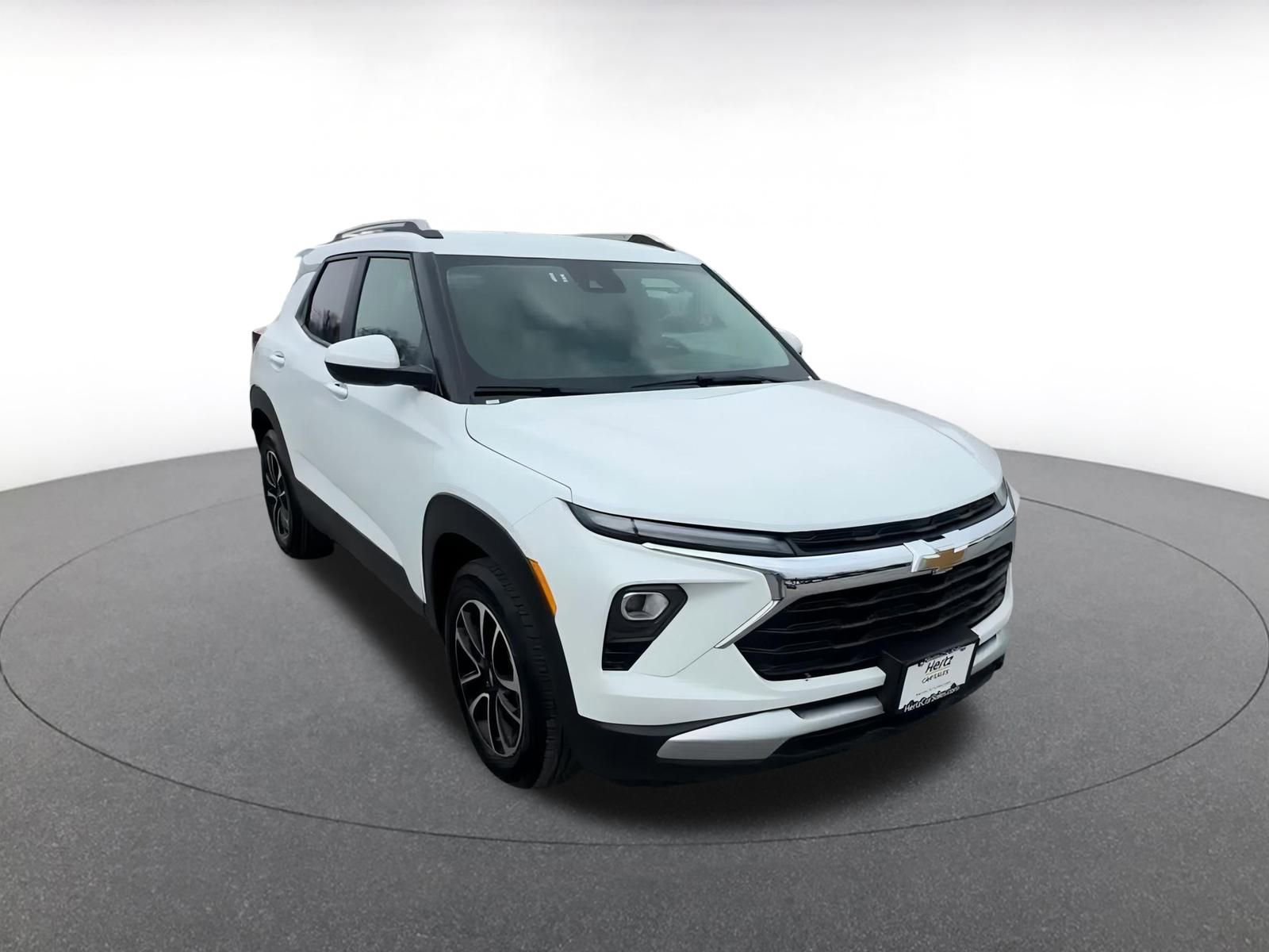 Thumbnail: 2025 Chevrolet TrailBlazer - 3