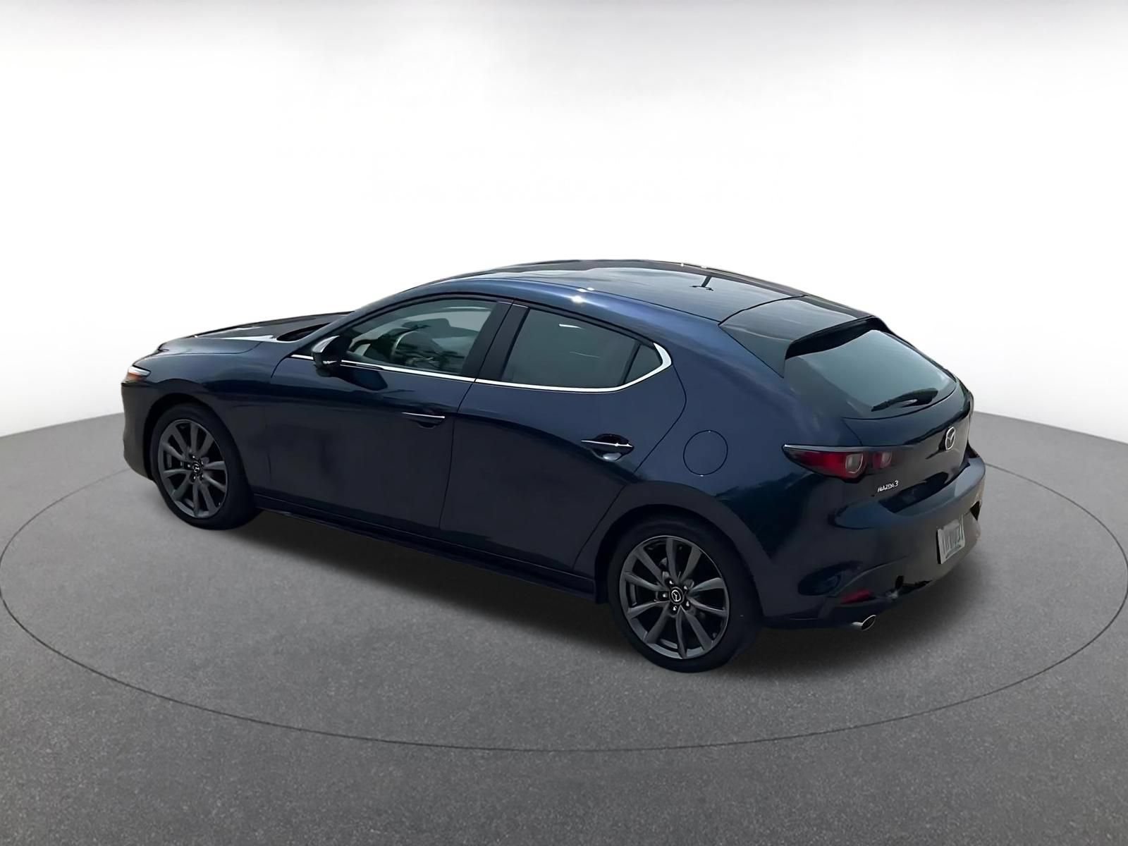 Thumbnail: 2026 Mazda Mazda3 - 10