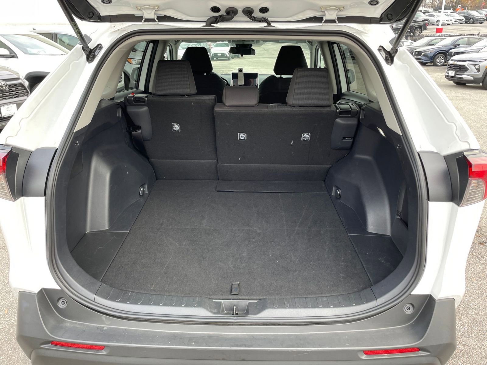 Thumbnail: 2025 Toyota RAV4 - 30