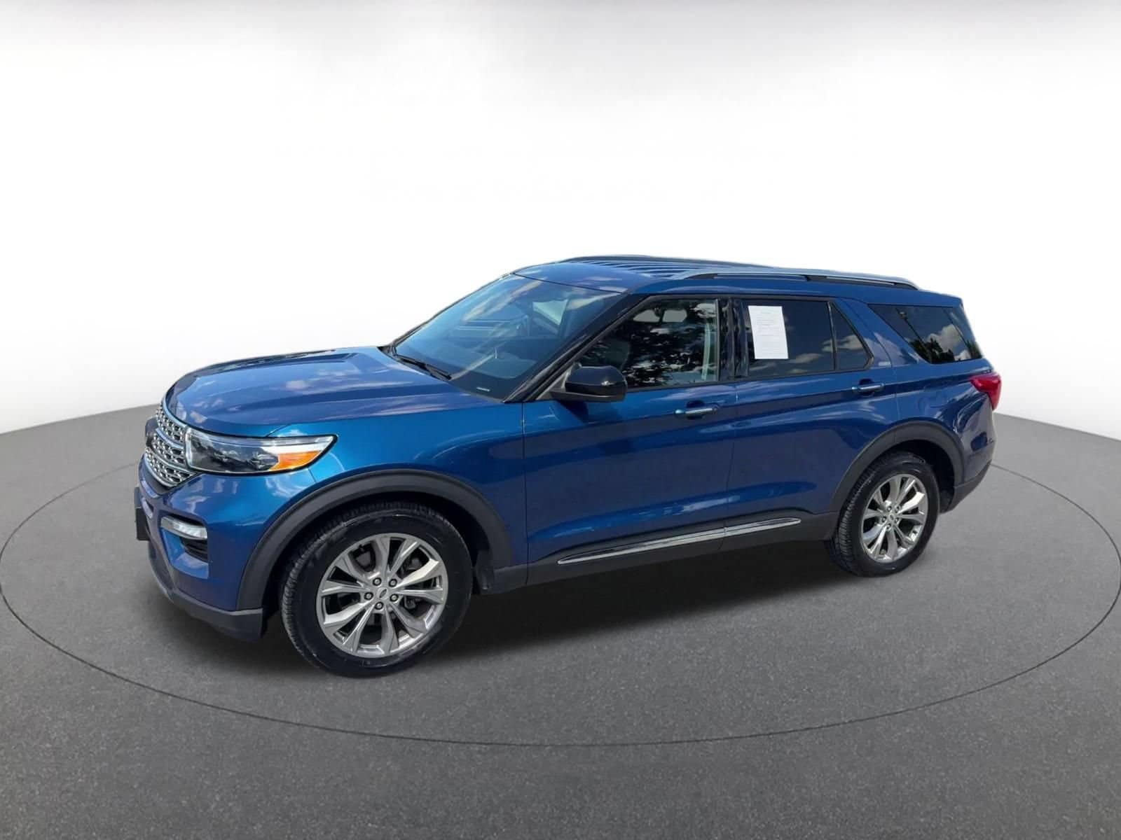 Thumbnail: 2023 Ford Explorer - 7