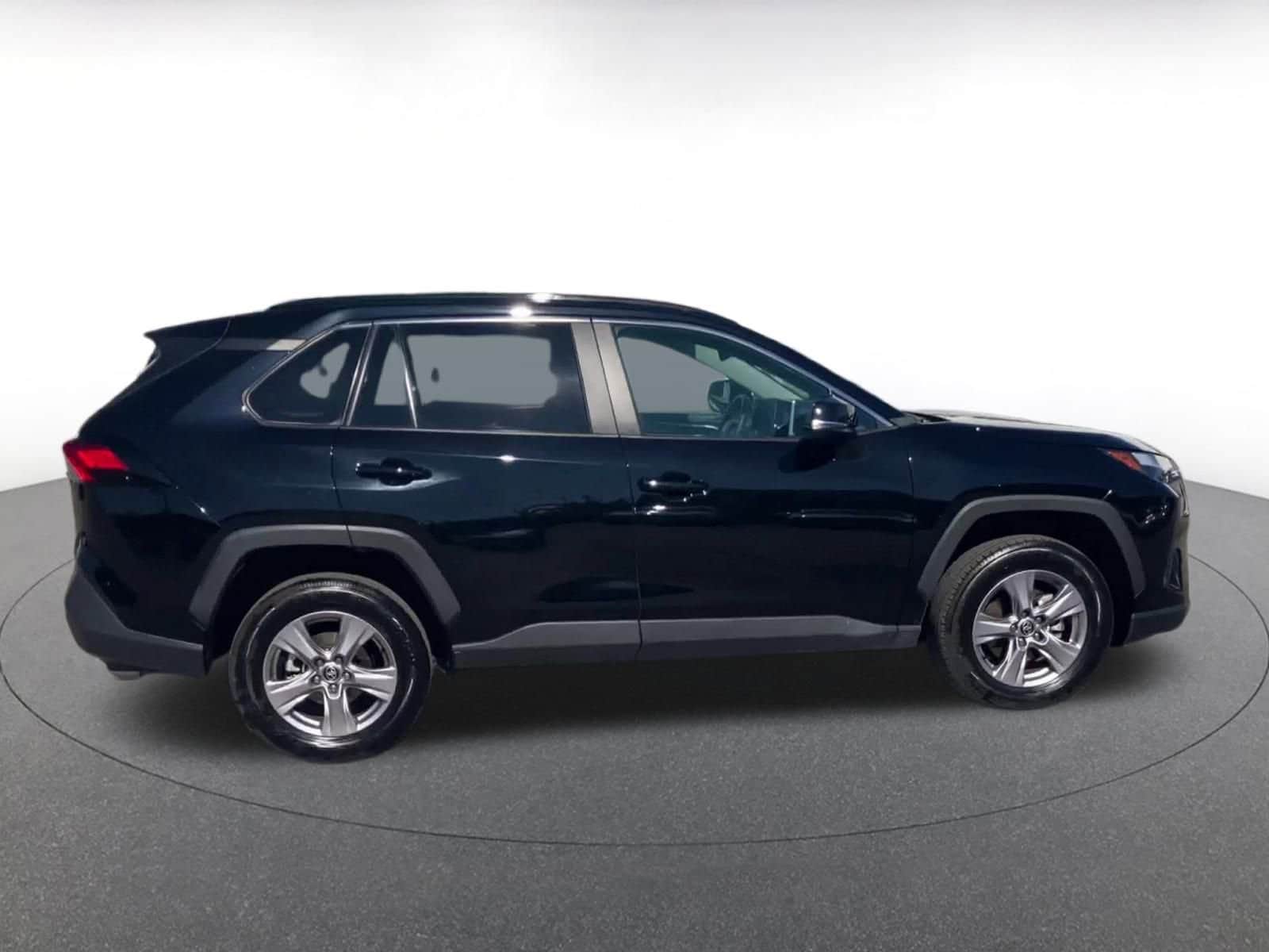 Thumbnail: 2025 Toyota RAV4 - 16