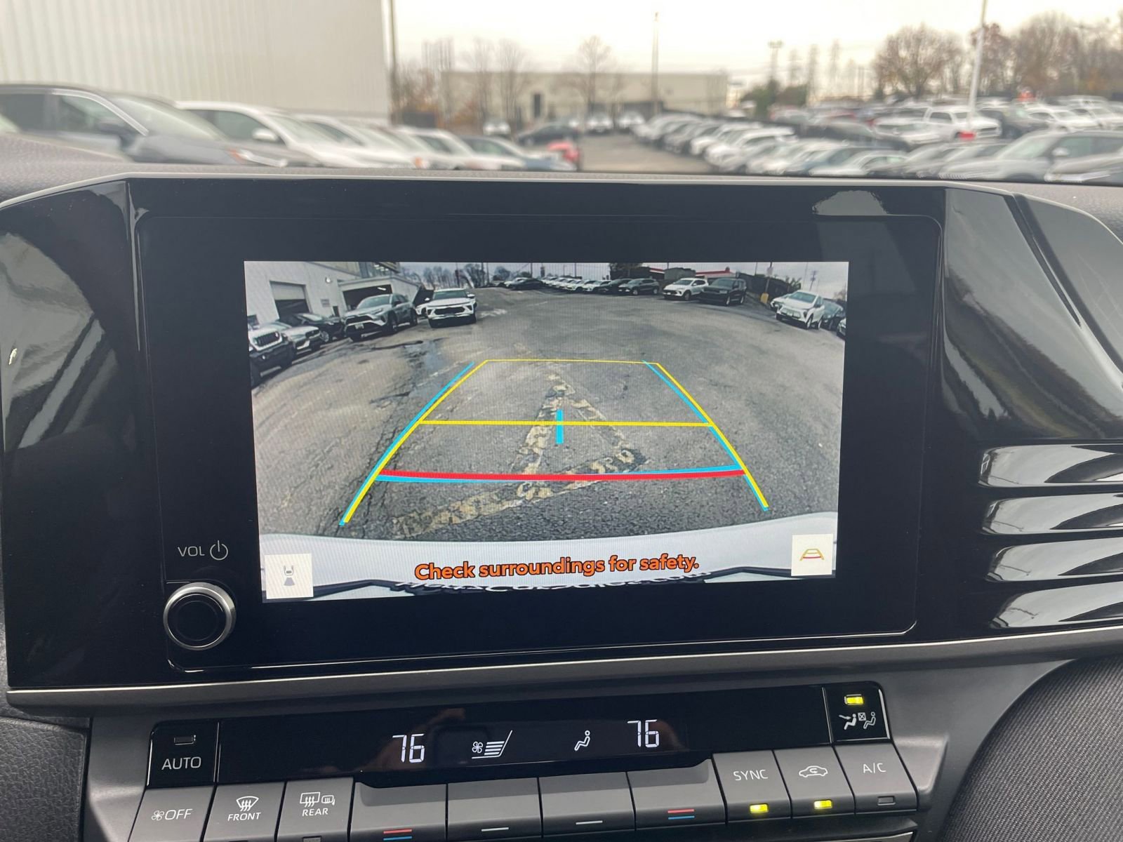 Thumbnail: 2025 Toyota Camry - 17